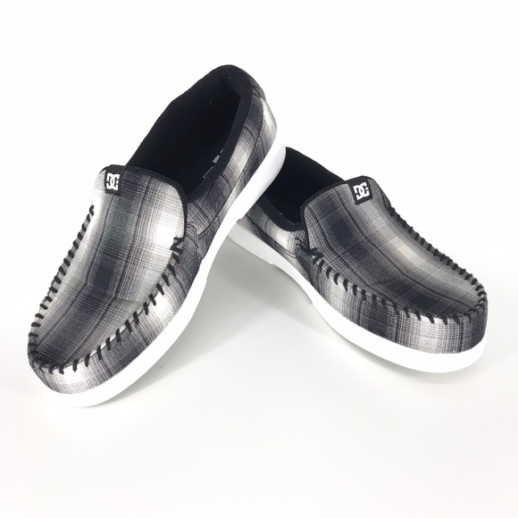 DC Other - DC Villain Grey Plaid Skater Shoes